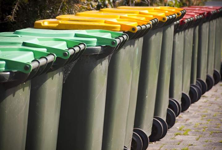 Bacs roulants pour déchets recyclable Paris et Île-de-France